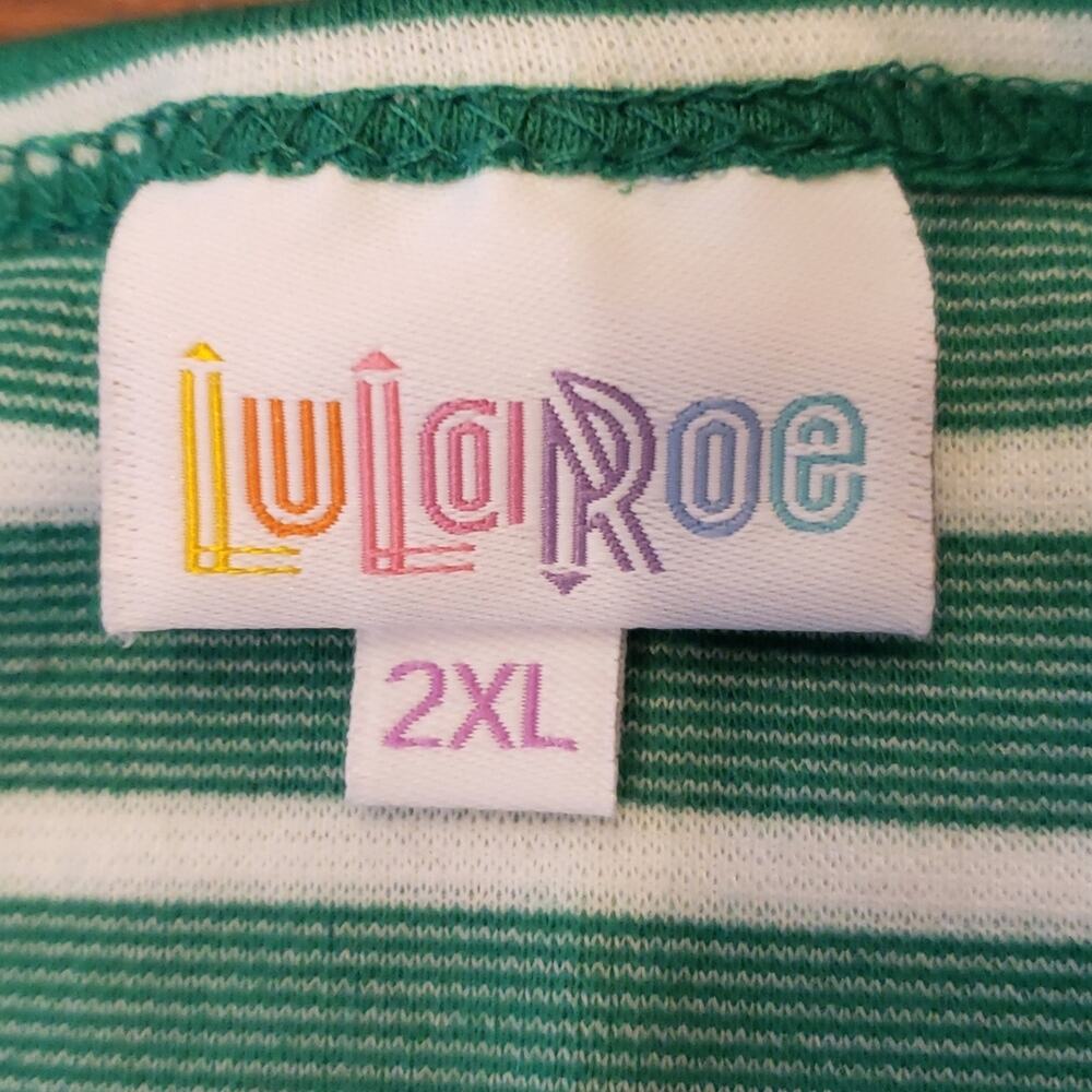 LuLaRoe Classic T Green White Striped Scoop Neck Short Sleeve Top 2XL - Picture 4 of 5